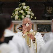 Il Papa: «Ridurre Gesù a superuomo è ateismo di fatto»