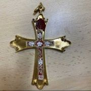 Nella croce pettorale di Leone XIV cinque reliquie agostiniane