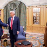 Ora il Trump d'Arabia vuole convincere la Siria a riconoscere Israele