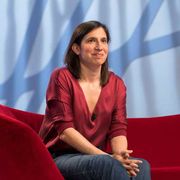 Schlein: «Così Meloni sta smantellando la sanità pubblica»