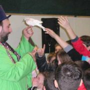 Appollonio il mago con il saio marrone dei francescani