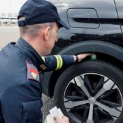 Pneumatici sotto controllo, una scelta di vita