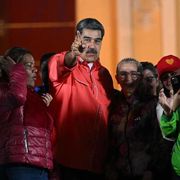 Amministrative senza opposizione: Maduro annuncia la vittoria