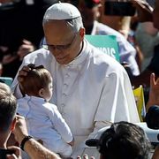 Leone XIV, appello per Gaza e Ucraina. «Ascoltiamo il pianto delle madri»