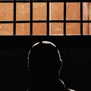 Celle al 133% della capienza, 91 suicidi nel 2024: radiografia del carcere