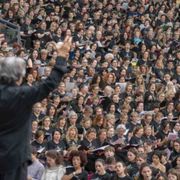 C'è l’anima italiana nelle tremila voci di Riccardo Muti