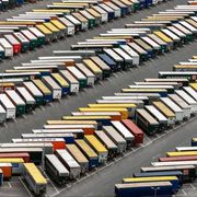 Ocse: crescita globale in calo nel 2025 e 2026, pesano dazi e guerre