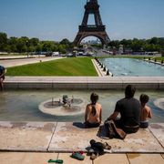 I 40 gradi di Parigi, i 46 del Portogallo. Giorni bollenti per l'Europa