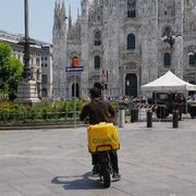 Per tutelarli, zero tutele. Ai rider oltre al danno anche la beffa