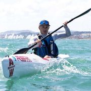 Alessandro varca l’Adriatico in kayak. «Vinco il mare, con la fibrosi cistica»