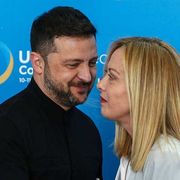 Meloni: 10 miliardi per il miracolo economico dell'Ucraina