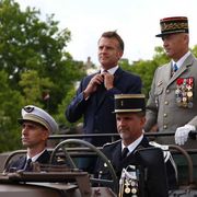 Il 14 luglio “marziale” di Macron: «La Francia è pronta a combattere»