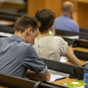 Di padre in figlio: in Italia anche il corso di laurea è questione di eredità
