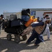 Zakaria e il milione di profughi afghani che l'Iran ha rimpatriato a forza