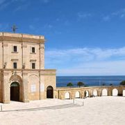 Per fede, non per le foto: i santuari dove le coppie decidono di sposarsi