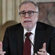 Riccardi: «Il Papa voce dei civili inermi. A Gaza s'è superato il limite»