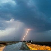 Bagliore nei cieli Usa rivelato un fulmine lungo 829 chilometri