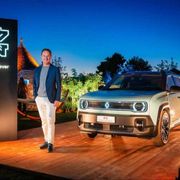 Guigues: "Mercato, elettrico e non solo: ecco le strategie di Renault"