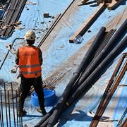 Efficientamento energetico in Comuni inesistenti: frode da 30 milioni