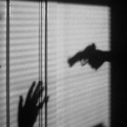 Il giallo perde il sangue e diventa confortevole e alla portata di tutti