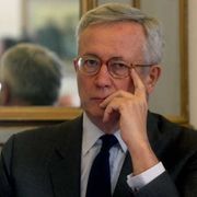 Tremonti: «Esenzione fiscale a chi lavora per l'interesse pubblico»