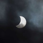 Le eclissi: finestre sull'ignoto attraverso cui l'universo ci parla