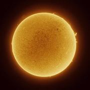 Il Sole: certezza (e miracolo) che sorge ogni giorno