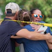 Gli spari, il terrore, i bimbi uccisi durante la Messa: la strage di Minneapolis