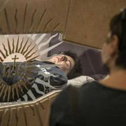 Carlo Acutis parla, Gesù risponde: il dialogo immaginario scritto da Delpini