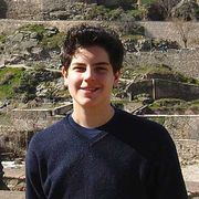 I compagni, i prof, la famiglia: nel mondo di Carlo Acutis