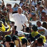 Il Papa: speranza, dignità e fedeltà alla coscienza cambiano il mondo