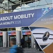 Sfida Europa-Cina: l'auto elettrica low cost contro dazi e crisi