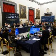 Cura, dono, fiducia: i tre punti fermi del Papa per un'«alleanza dell'umano»