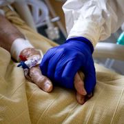 Fuga in avanti della Sardegna. I vescovi: «Non va smarrita l’umanità»