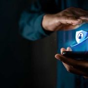 Come proteggere la privacy: piccoli gesti di autodifesa