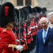 Ecco i motivi per cui Trump a Londra ha avuto un'accoglienza regale