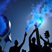 Siamo come cavernicoli hi-tech, dobbiamo disarmare le parole