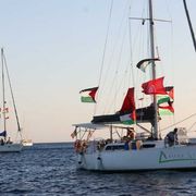 Flotilla riparte verso Gaza. Si tratta con l'Ue per corridoi umanitari