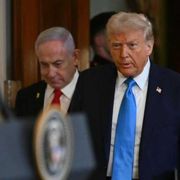 Confini, tempi, ostaggi: tutti i punti critici della “pax americana” a Gaza