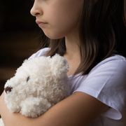 Il 2024 anno nero dei reati sui minori: 7.204 casi, le bambine le prime vittime