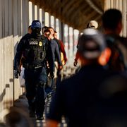 "Scomparsi" i migranti, Medici senza frontiere chiude i centri in Messico