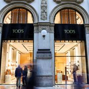 «Caporalato negli opifici cinesi»: l'accusa contro Tod's