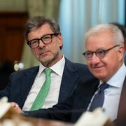 Manovra, rilancio sull'Irpef. Cisl e Cgil divise al tavolo