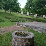 Tra i bunker della notte europea, viaggio con la speranza in spalla