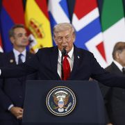 La «pace della forza e dei soldi» in Medio Oriente