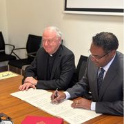 Anche Salesforce firma il patto per l’IA etica