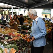 Che cosa ci faceva la presidente della Bce al mercato a Firenze