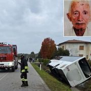 Scontro bus studenti e auto, un morto e 12 feriti