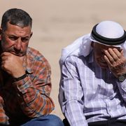 La tregua su Gaza è unilaterale e Israele continua a bombardare