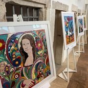 Come i minori in carcere trasformano i rifiuti di plastica in arte